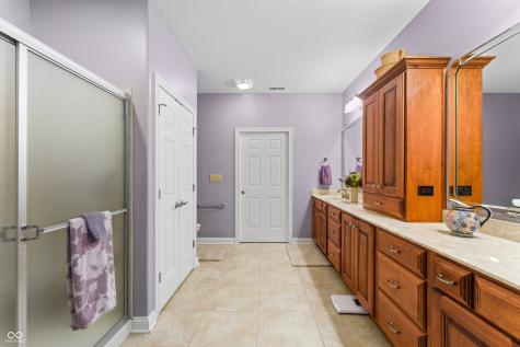 5125 Sanibel Drive Columbus IN 47203