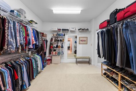 5125 Sanibel Drive Columbus IN 47203