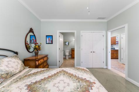 5125 Sanibel Drive Columbus IN 47203