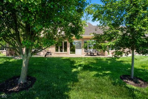 5125 Sanibel Drive Columbus IN 47203