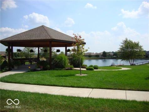 5125 Sanibel Drive Columbus IN 47203