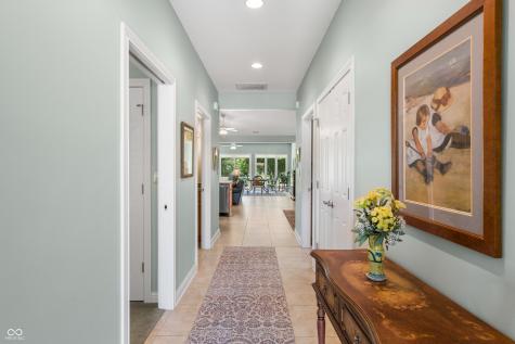 5125 Sanibel Drive Columbus IN 47203