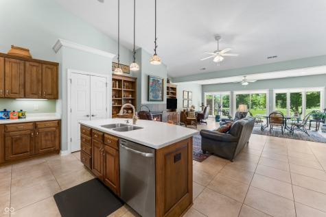 5125 Sanibel Drive Columbus IN 47203
