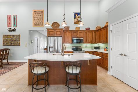 5125 Sanibel Drive Columbus IN 47203