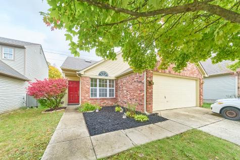 5214 Pin Oak Drive Indianapolis IN 46254