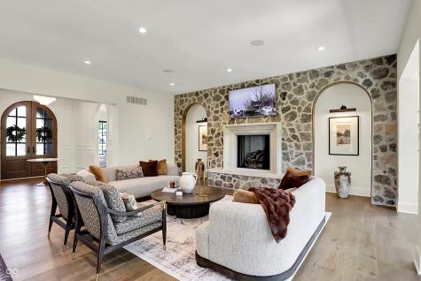 644 Exmoor Drive Carmel IN 46032