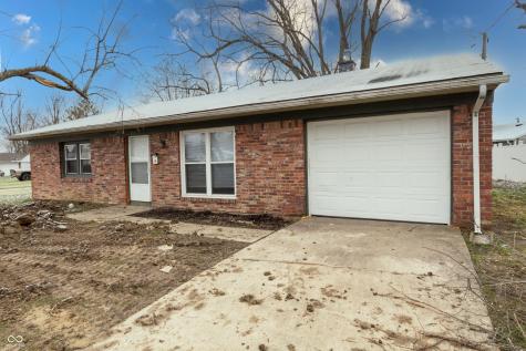 3611 Ireland Court Indianapolis IN 46235