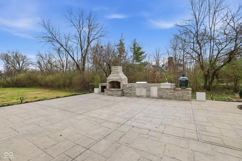 5920 E 56th Street Indianapolis IN 46226