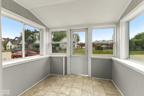 1421 Deloss Street Indianapolis IN 46201