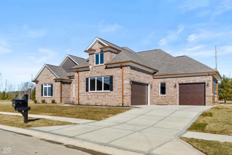 4248 Stone Lake Drive Zionsville IN 46077