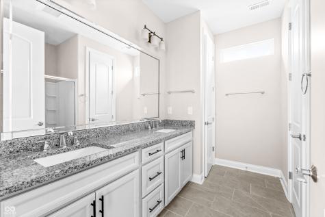 4248 Stone Lake Drive Zionsville IN 46077