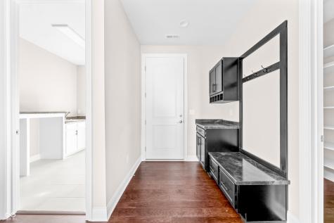 4248 Stone Lake Drive Zionsville IN 46077