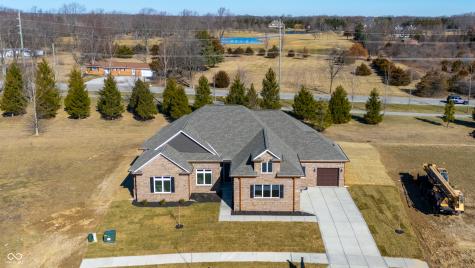 4248 Stone Lake Drive Zionsville IN 46077