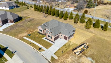 4248 Stone Lake Drive Zionsville IN 46077