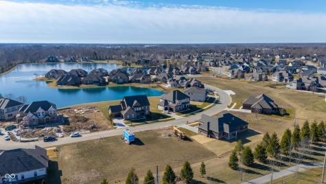 4248 Stone Lake Drive Zionsville IN 46077