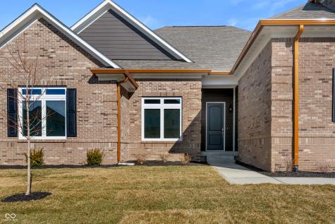 4248 Stone Lake Drive Zionsville IN 46077