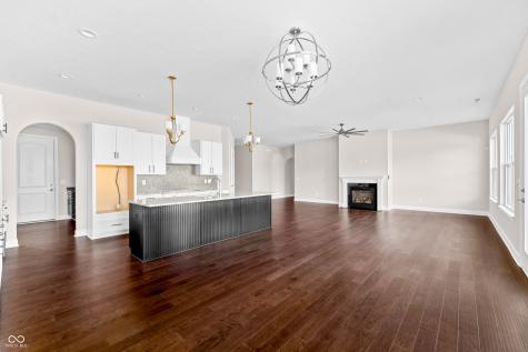 4248 Stone Lake Drive Zionsville IN 46077