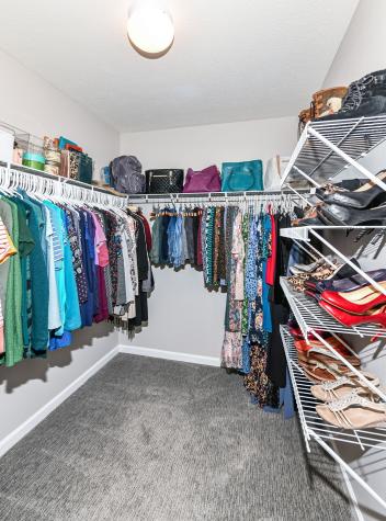 2050 Heathermor Drive Avon IN 46123