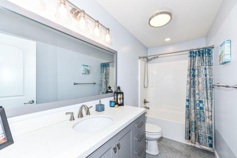 2050 Heathermor Drive Avon IN 46123