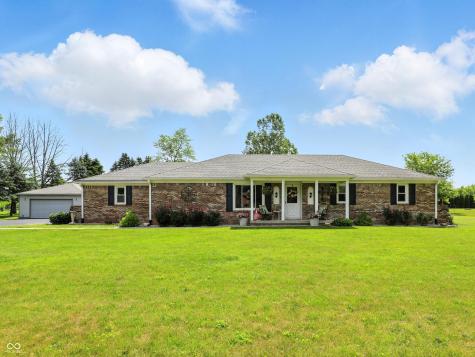 1981 N Valley Lane Greenfield IN 46140