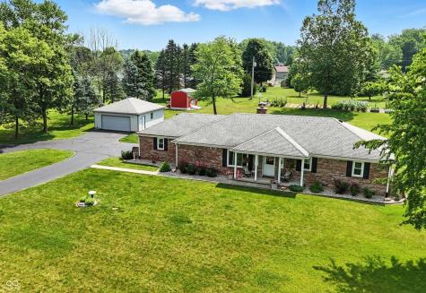 1981 N Valley Lane Greenfield IN 46140