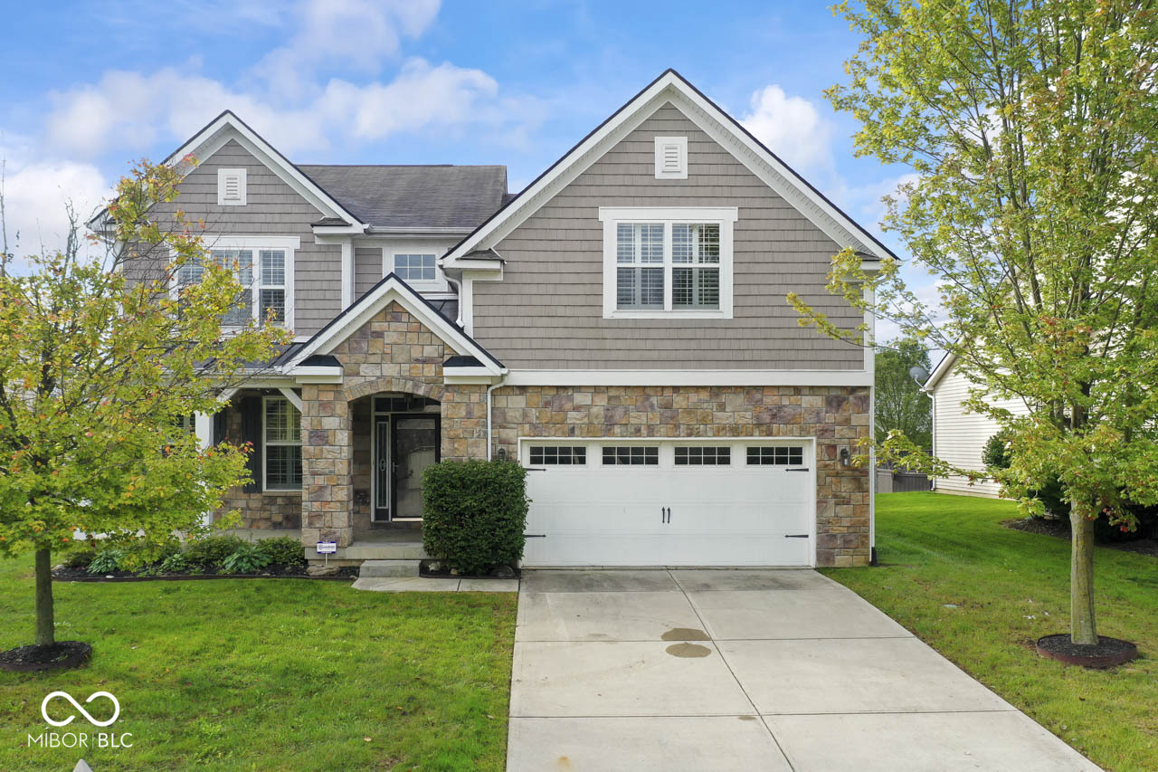 6095 Mountain Hawk Drive Zionsville IN 46077