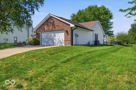 1816 Acorn Road Franklin IN 46131
