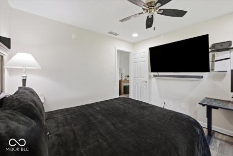 1816 Acorn Road Franklin IN 46131