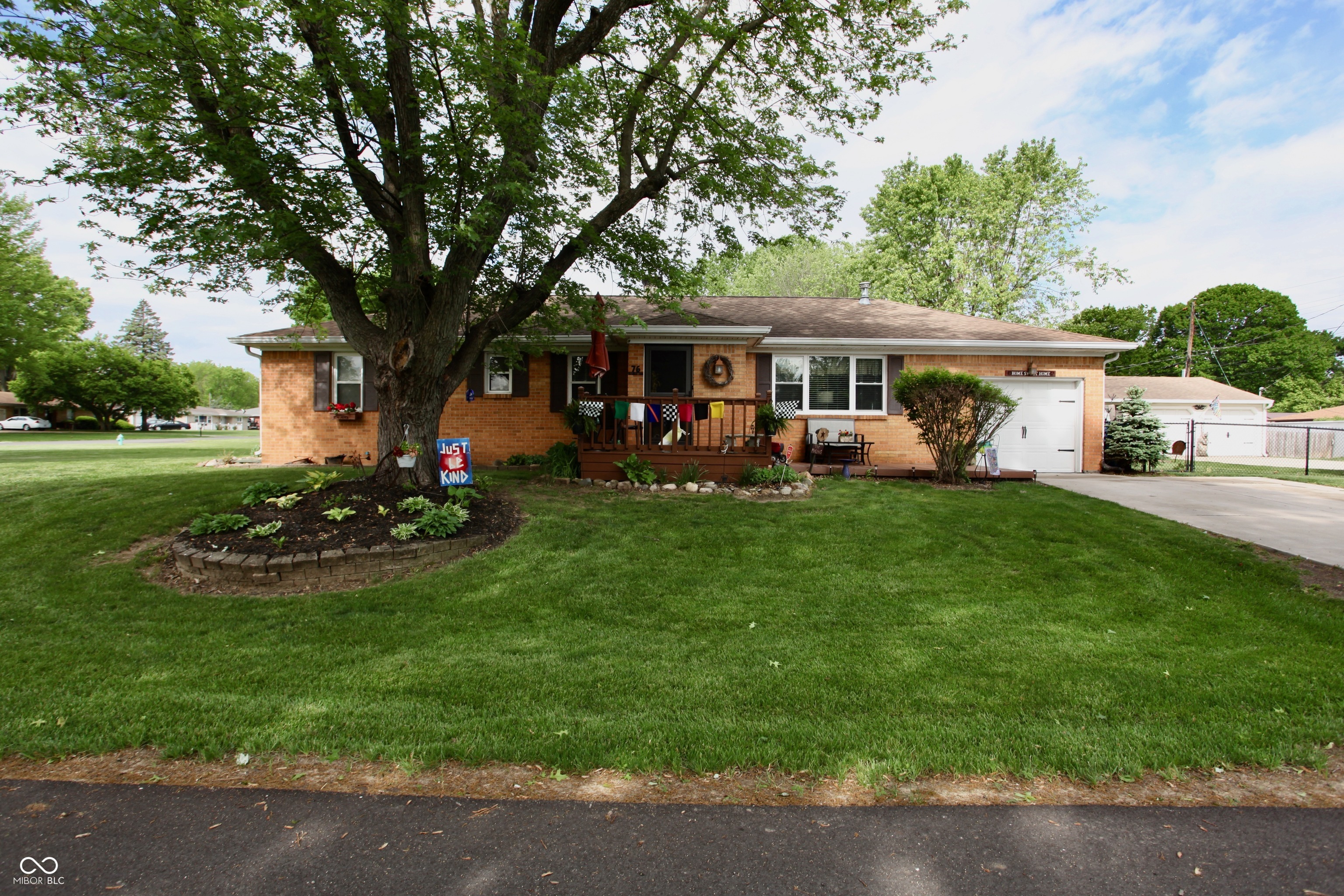 76 Manhattan Avenue Indianapolis IN 46241