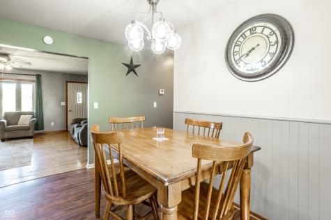 4946 Barnett Avenue Sharpsville IN 46068