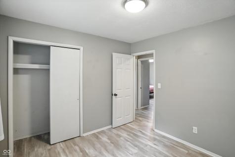 3056 Meeting House Lane Indianapolis IN 46222