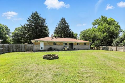3056 Meeting House Lane Indianapolis IN 46222