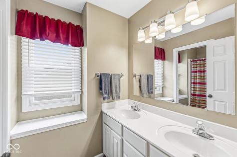 19136 Potters Bridge Road Noblesville IN 46060