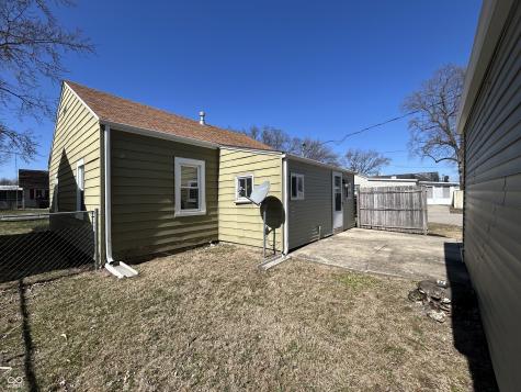 2341 California Street Columbus IN 47201