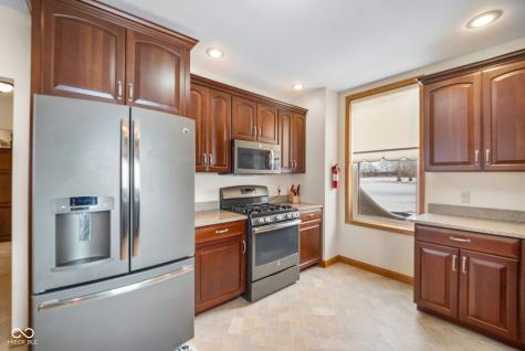 5181 N State Road 39 Rossville IN 46065