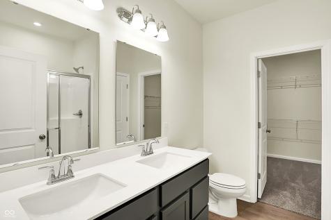 1621 Clover Crossing Drive Greenfield IN 46140