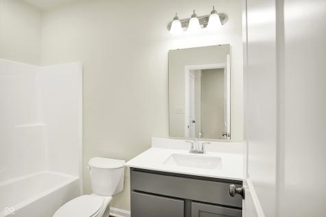 1621 Clover Crossing Drive Greenfield IN 46140