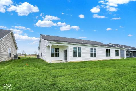 1621 Clover Crossing Drive Greenfield IN 46140