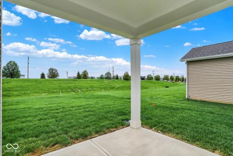 1621 Clover Crossing Drive Greenfield IN 46140