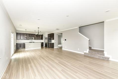 1169 Meadowbank Lane Avon IN 46123