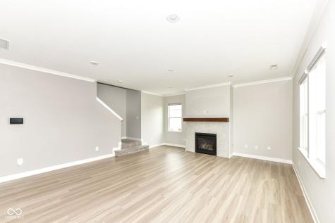 1169 Meadowbank Lane Avon IN 46123