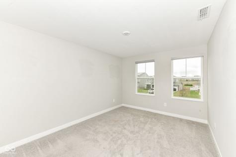1169 Meadowbank Lane Avon IN 46123