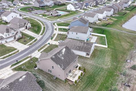 1169 Meadowbank Lane Avon IN 46123