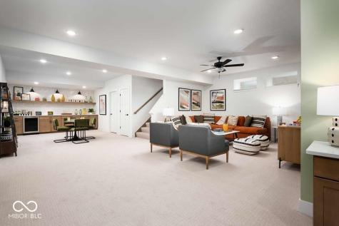6070 Salisbury Street Zionsville IN 46077