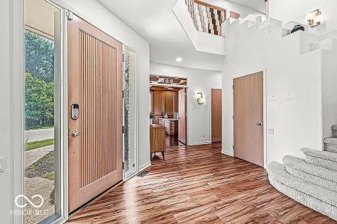 2124 Sequoia Lane Indianapolis IN 46240