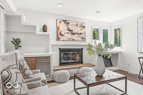 2124 Sequoia Lane Indianapolis IN 46240