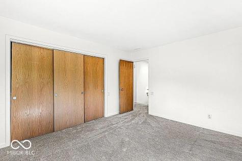 2124 Sequoia Lane Indianapolis IN 46240
