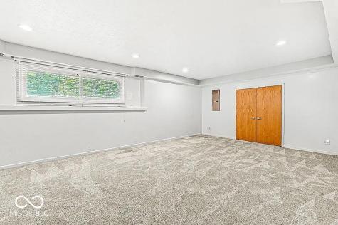 2124 Sequoia Lane Indianapolis IN 46240