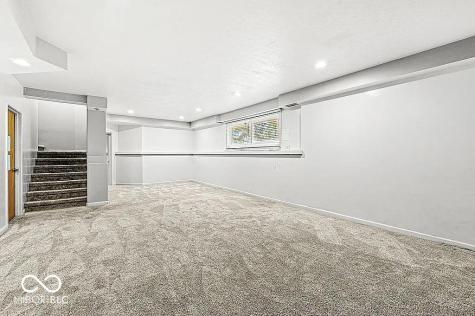 2124 Sequoia Lane Indianapolis IN 46240