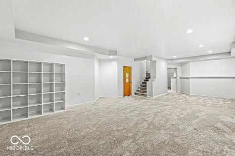 2124 Sequoia Lane Indianapolis IN 46240